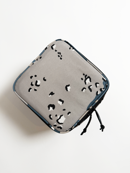 8x8 Case v2 - Blue Choco Chip