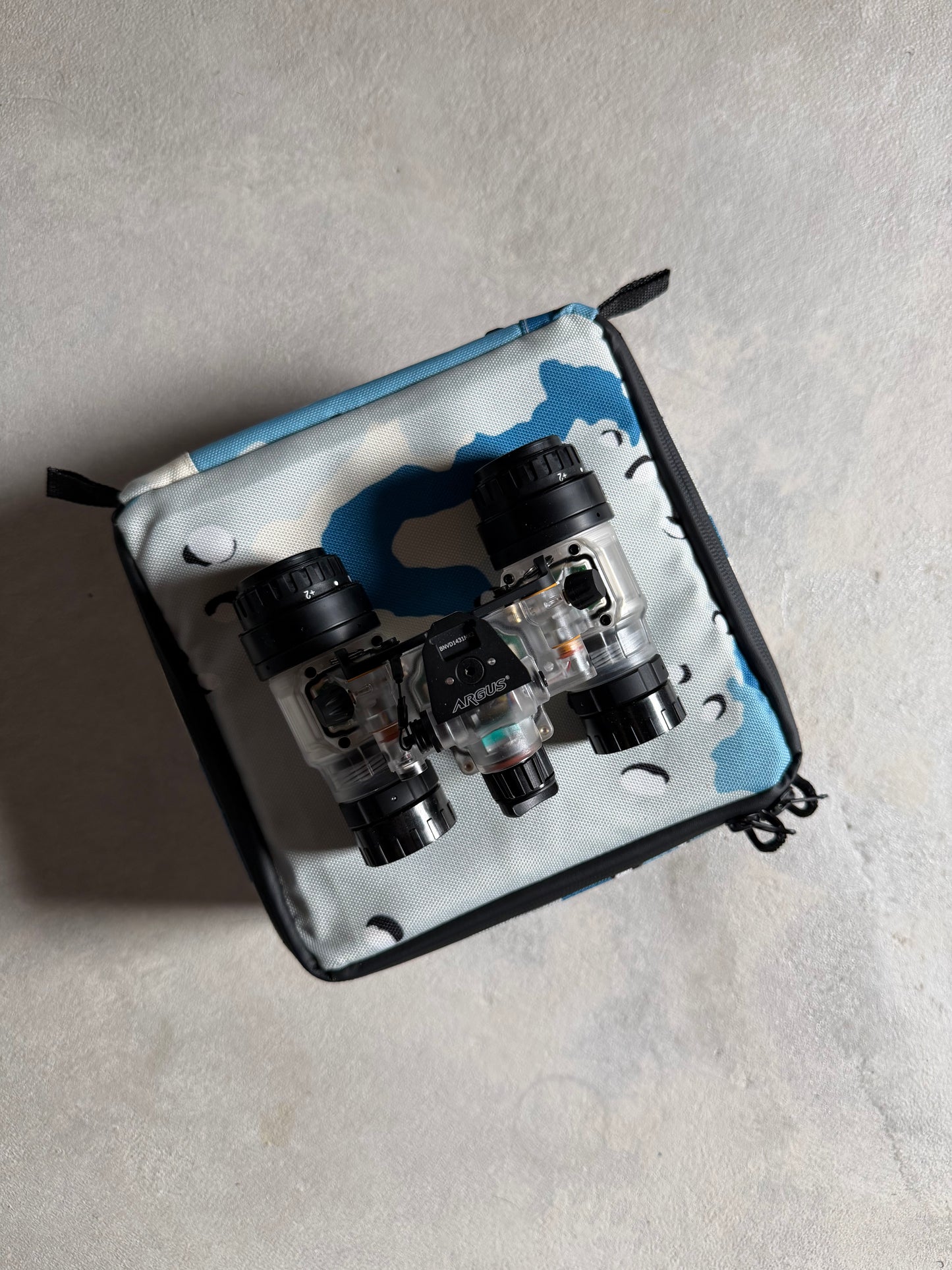 8x8 Case - Blue Choco