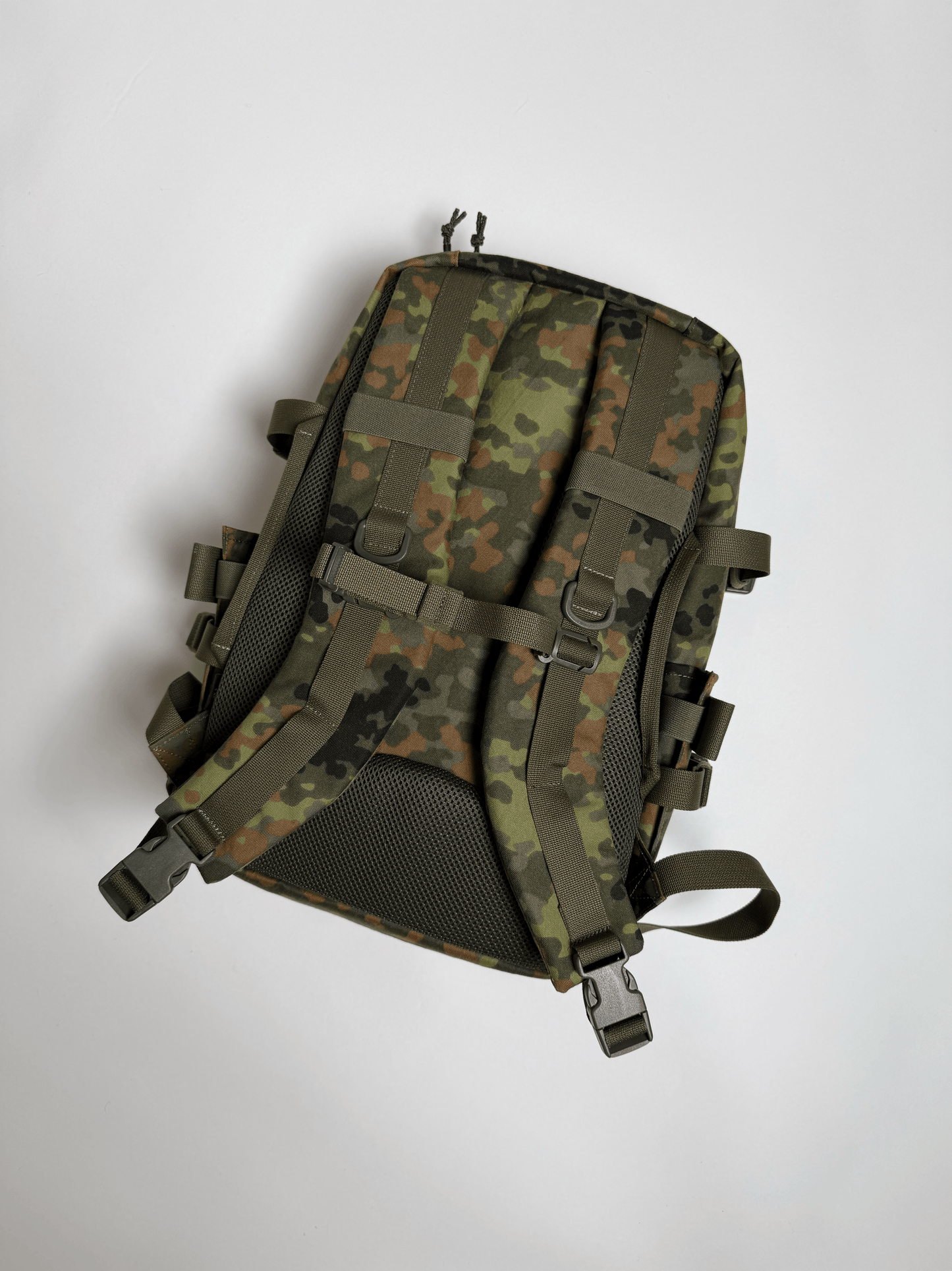 LVX v2 - Flecktarn